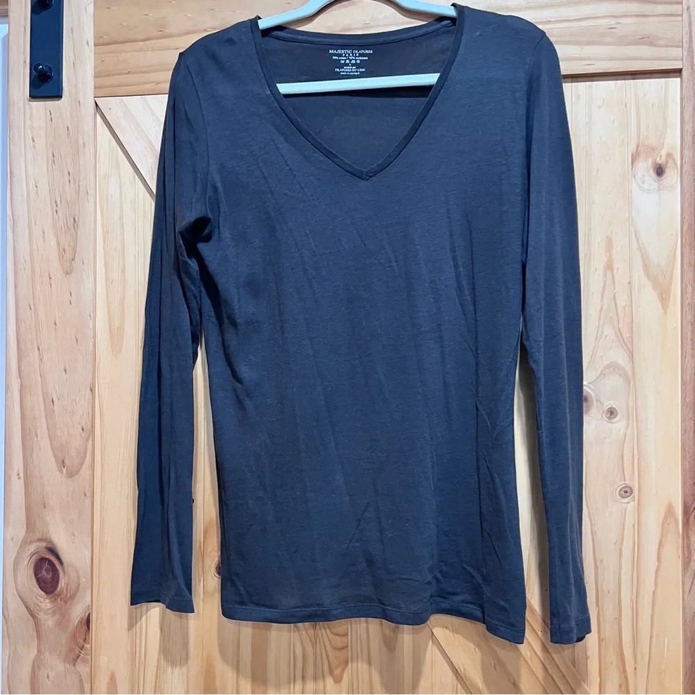 Italian cotton brown V neck - Picture 2 of 3